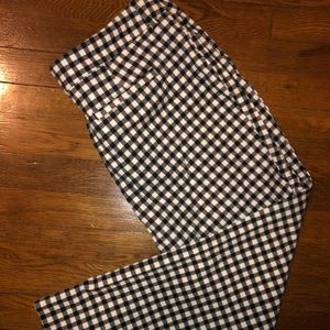 Black n white check ankle crop pants